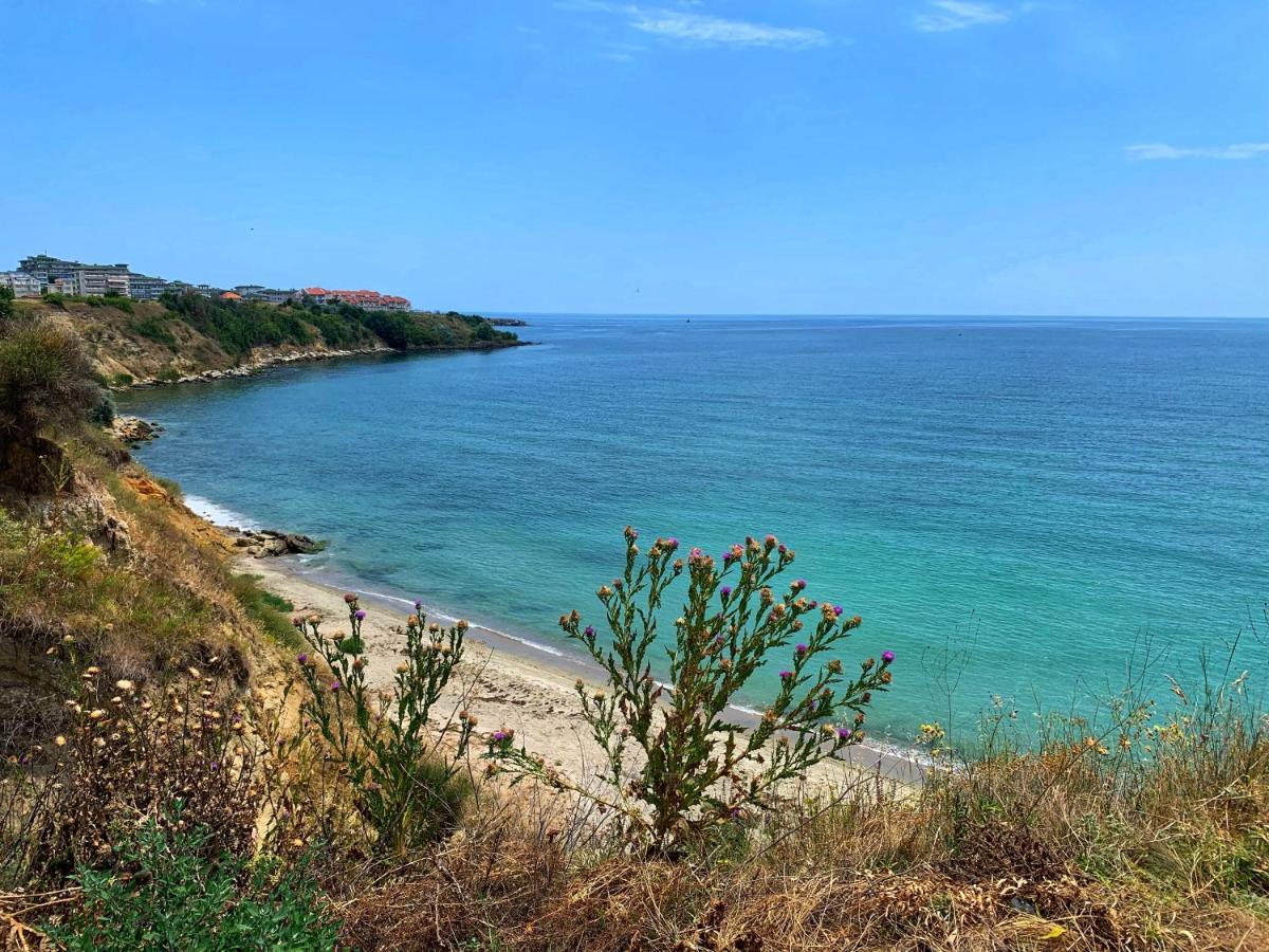 Marina Cape Superior Apartment Aheloy Ngoại thất bức ảnh